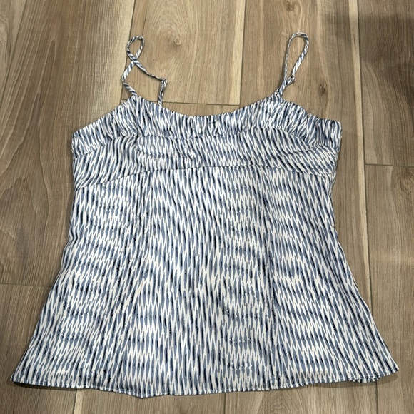 Top - Picture 1 of 6